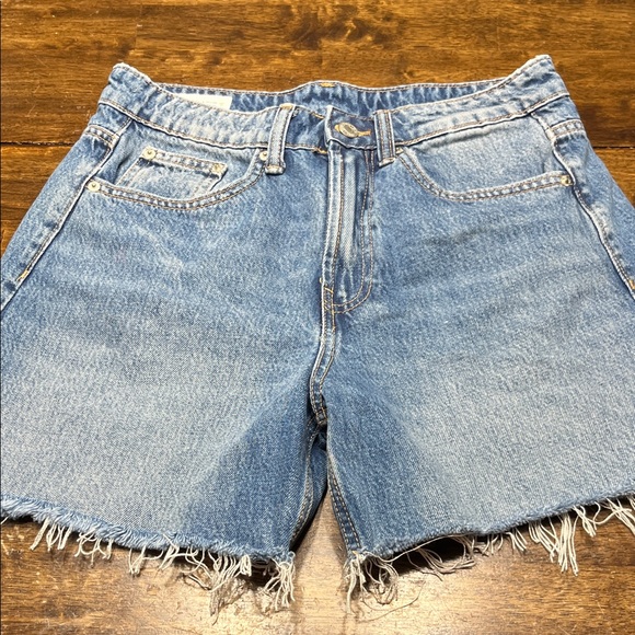 Zara Light Blue Frayed Jean Shorts - Picture 1 of 5